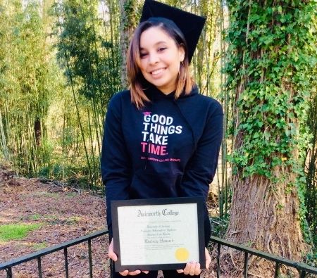 lindsay howard photo