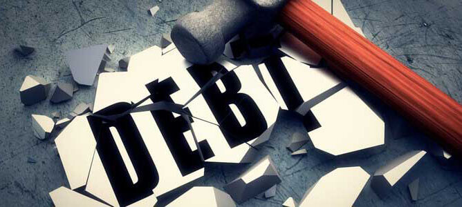 A College Student’s Guide to Staying Out of Debt